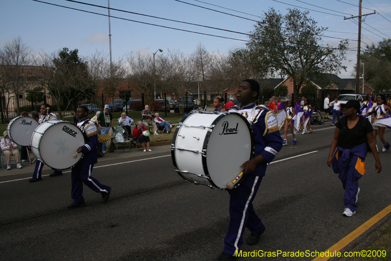 Krewe-of-Choctaw-2009-Westbank-Mardi-Gras-0076