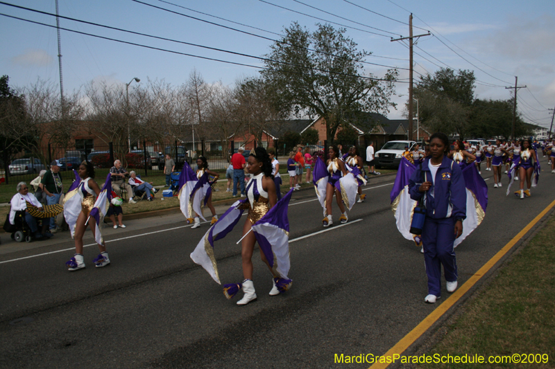 Krewe-of-Choctaw-2009-Westbank-Mardi-Gras-0077