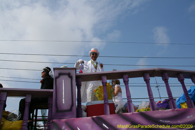 Krewe-of-Choctaw-2009-Westbank-Mardi-Gras-0088