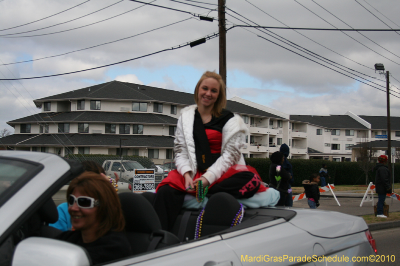 Krewe-of-Choctaw-2010-Mardi-Gras-Westbank-2997