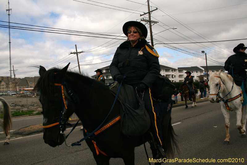 Krewe-of-Choctaw-2010-Mardi-Gras-Westbank-3003