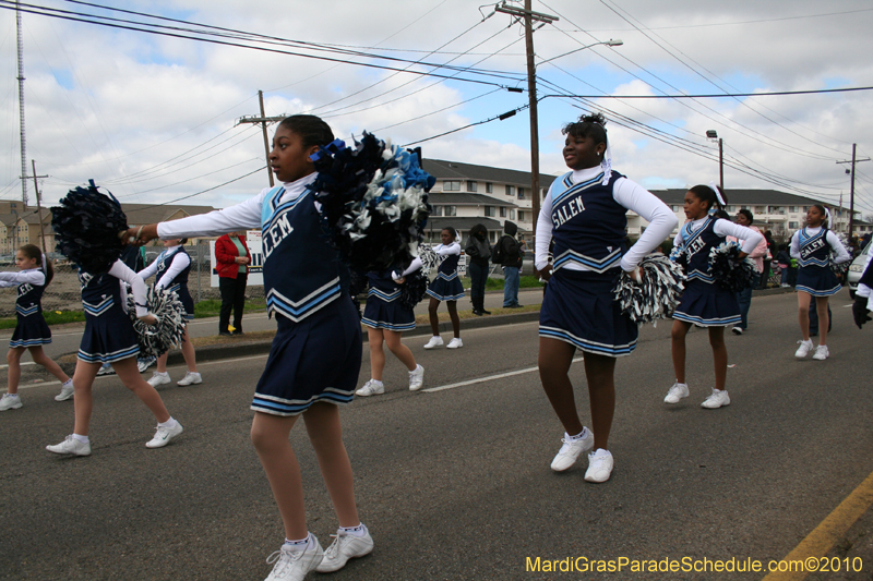 Krewe-of-Choctaw-2010-Mardi-Gras-Westbank-3010