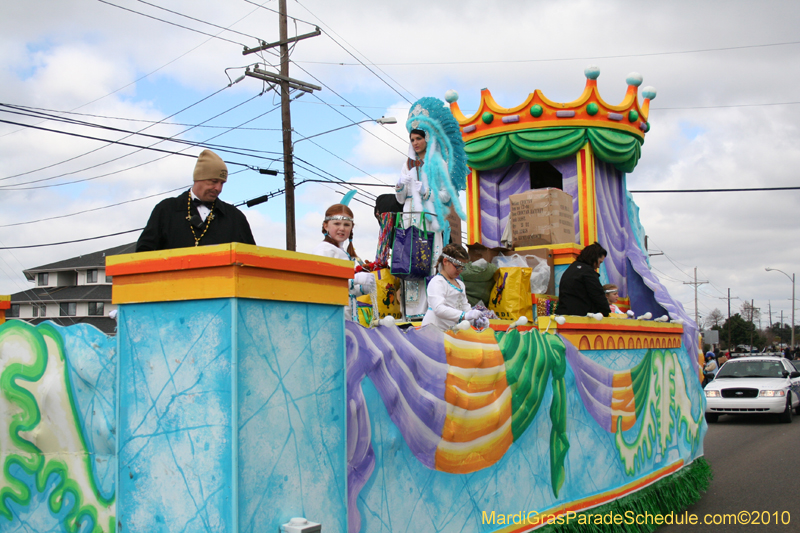 Krewe-of-Choctaw-2010-Mardi-Gras-Westbank-3014