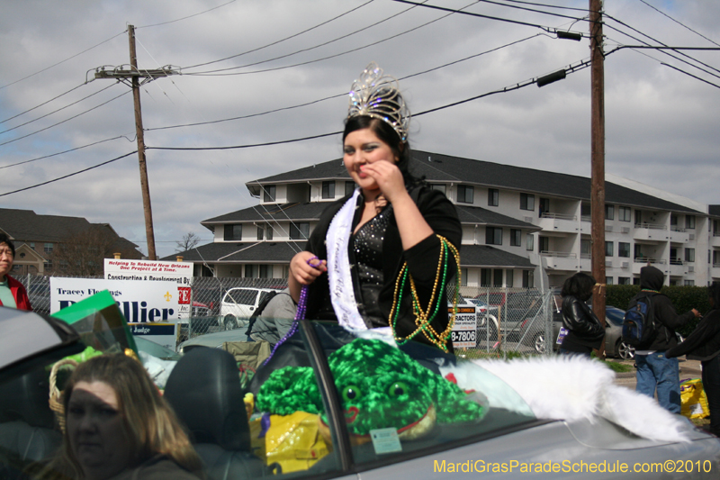 Krewe-of-Choctaw-2010-Mardi-Gras-Westbank-3043