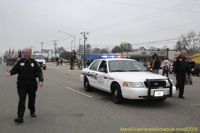 Krewe-of-Claude-Slidell-Mardi-Gras-2009-0096
