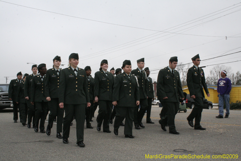 Krewe-of-Claude-Slidell-Mardi-Gras-2009-0100