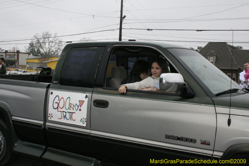 Krewe-of-Claude-Slidell-Mardi-Gras-2009-0102