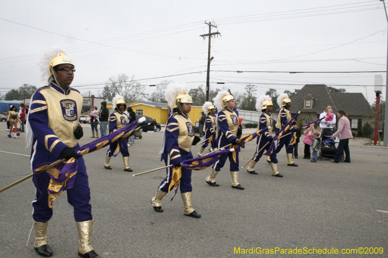 Krewe-of-Claude-Slidell-Mardi-Gras-2009-0111