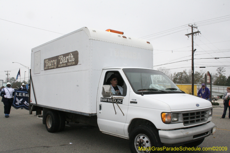 Krewe-of-Claude-Slidell-Mardi-Gras-2009-0170
