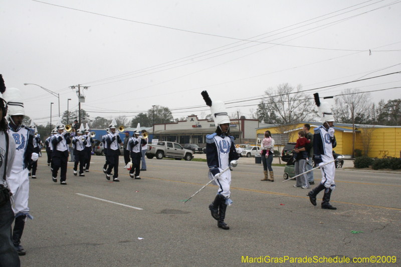 Krewe-of-Claude-Slidell-Mardi-Gras-2009-0176