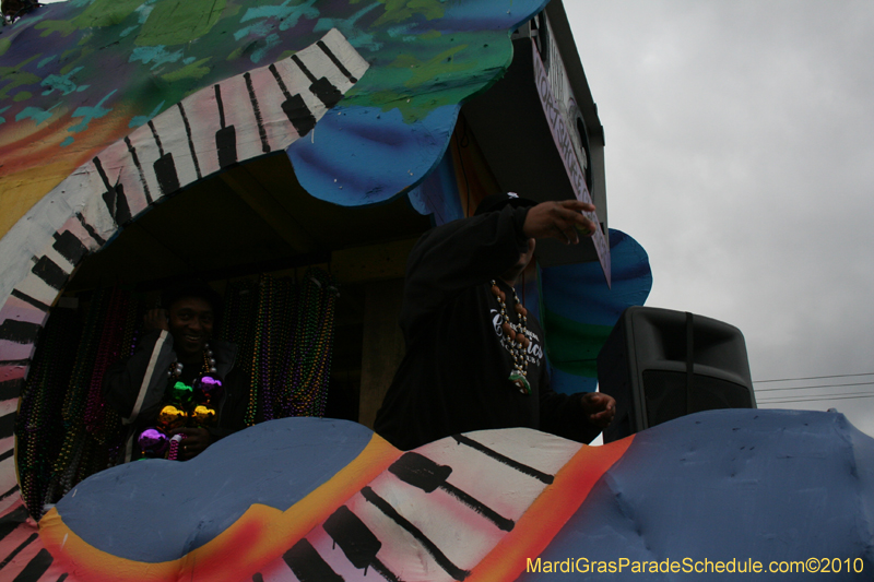 2010-Krewe-of-Claude-Mardi-Gras-Slidell-1013