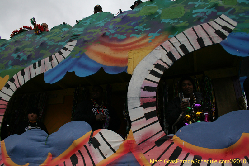2010-Krewe-of-Claude-Mardi-Gras-Slidell-1014