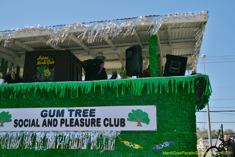 Krewe-of-Claude-2011-0064