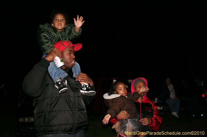 Krewe-of-Cleopatra-2010-Westbank-Mardi-Gras-2636