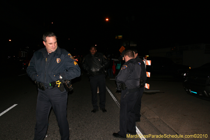 Krewe-of-Cleopatra-2010-Westbank-Mardi-Gras-2638