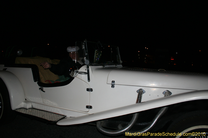 Krewe-of-Cleopatra-2010-Westbank-Mardi-Gras-2655