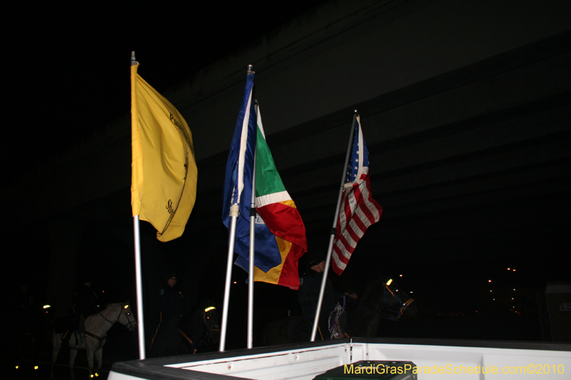 Krewe-of-Cleopatra-2010-Westbank-Mardi-Gras-2661