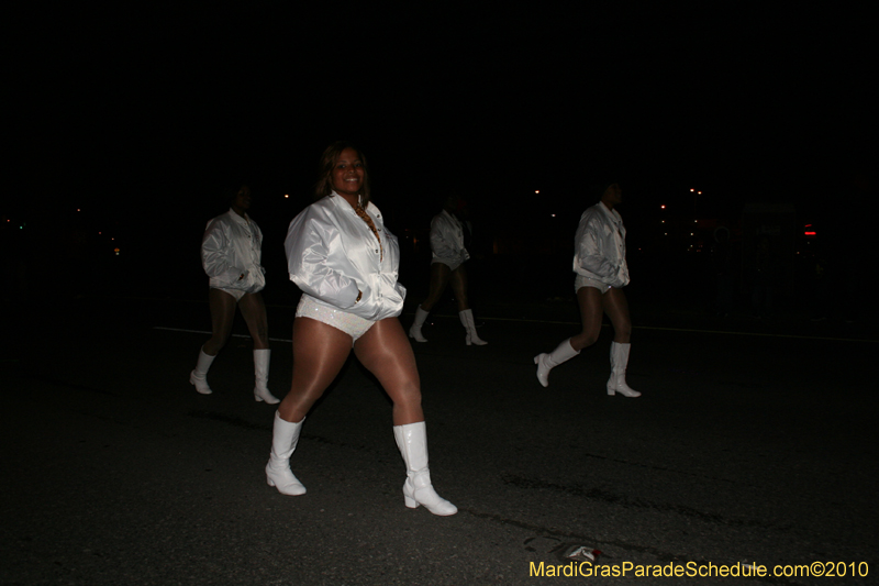 Krewe-of-Cleopatra-2010-Westbank-Mardi-Gras-2760