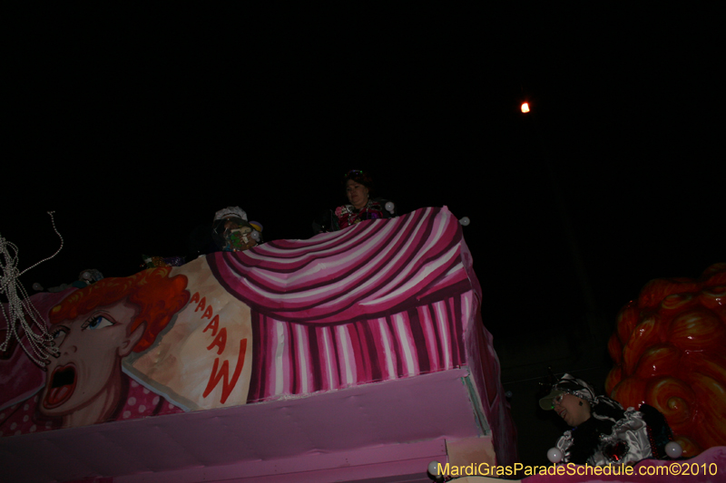 Krewe-of-Cleopatra-2010-Westbank-Mardi-Gras-2822