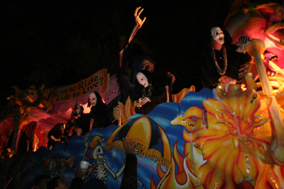 LE-KREWE-D'ETAT-2008-Mardi-Gras-New-Orleans-0409