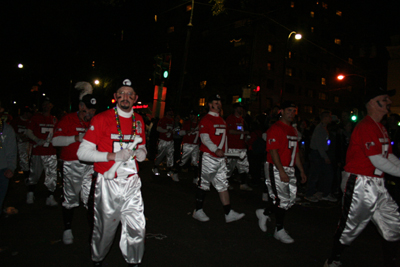 LE-KREWE-D'ETAT-2008-Mardi-Gras-New-Orleans-0415