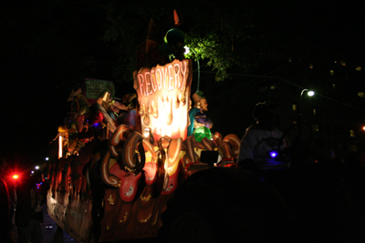 LE-KREWE-D'ETAT-2008-Mardi-Gras-New-Orleans-0421