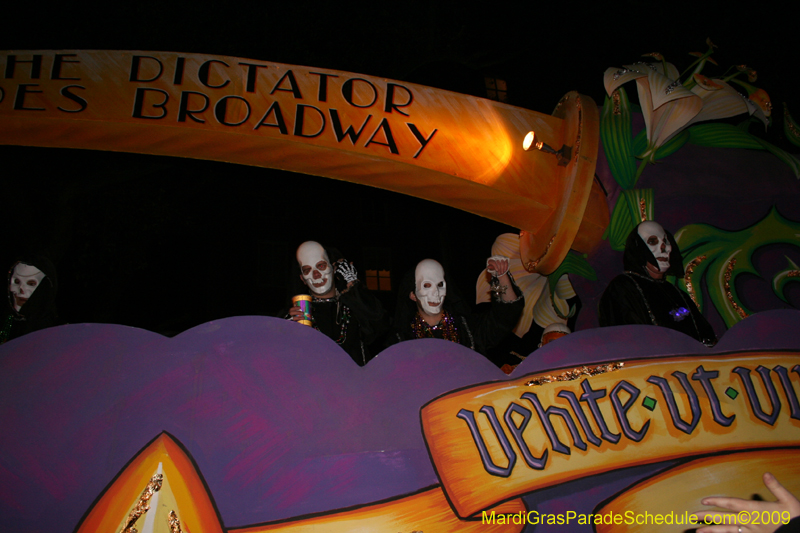Le-Krewe-dEtat-presents-The-Dictator-Does-Broadway-for-Mardi-Gras-2009-New-Orleans-0480