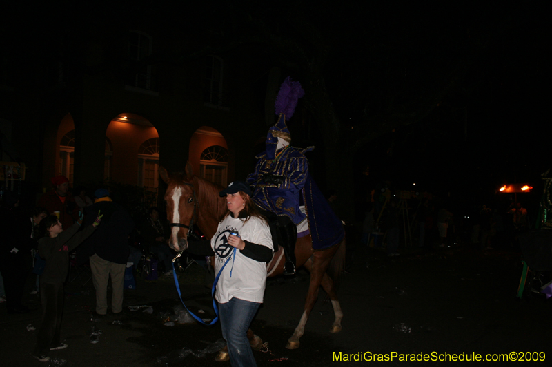 Le-Krewe-dEtat-presents-The-Dictator-Does-Broadway-for-Mardi-Gras-2009-New-Orleans-0495