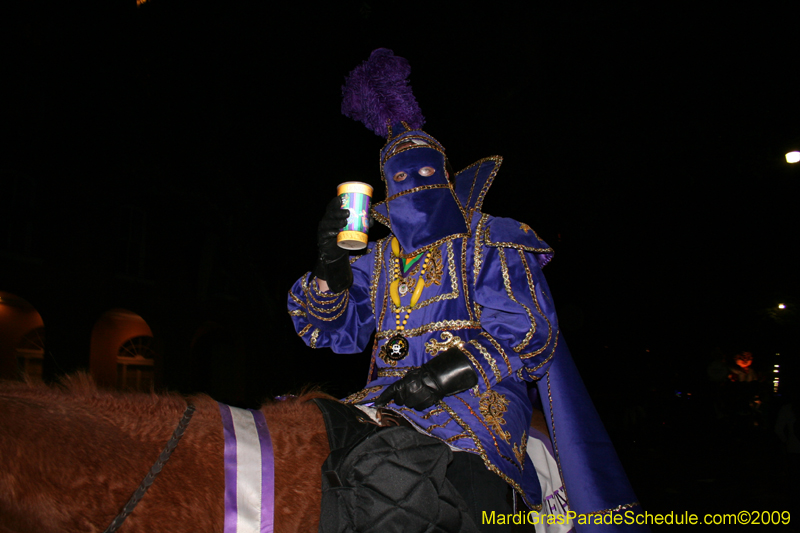 Le-Krewe-dEtat-presents-The-Dictator-Does-Broadway-for-Mardi-Gras-2009-New-Orleans-0551