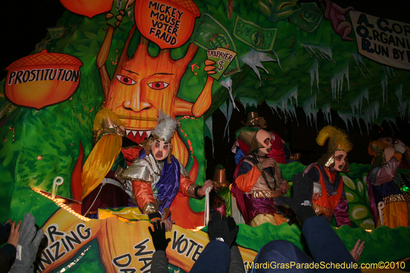 Le-Krewe-d'Etat-2010-Mardi-Gras-New-Orleans-6355