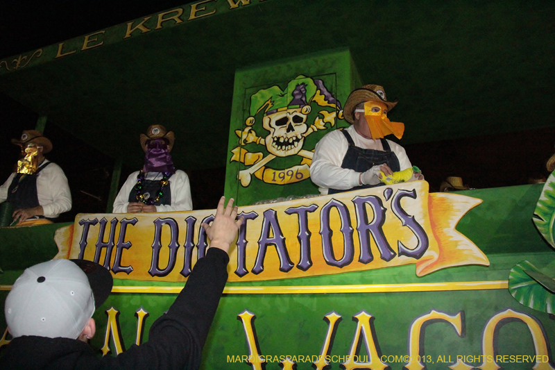 Le-Krewe-detat-2013-1065