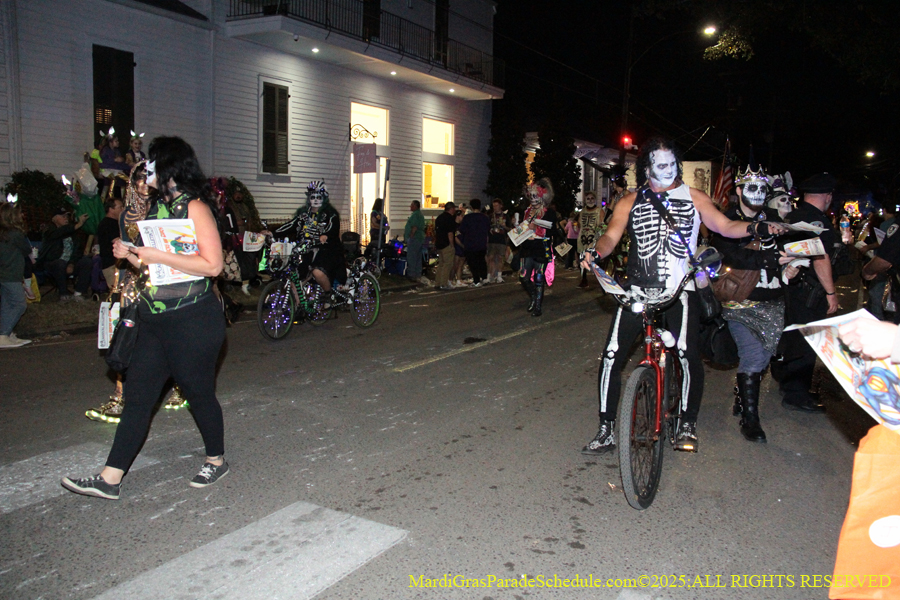 Le-Krewe-Detat-002800