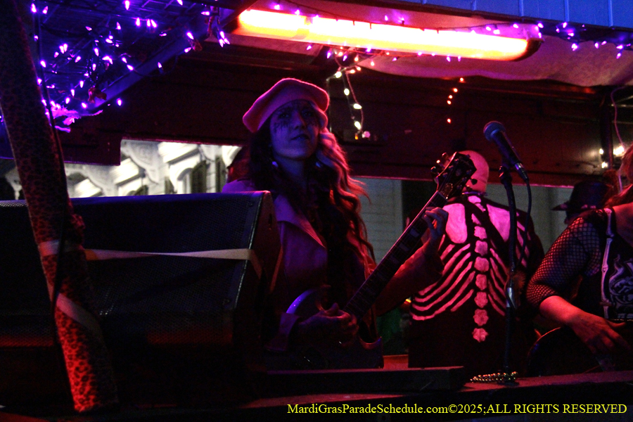 Le-Krewe-Detat-003005