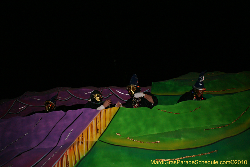 Mystic-Krewe-of-Druids-2010-presents-Druid-Holes-5663