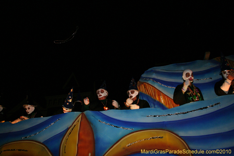 Mystic-Krewe-of-Druids-2010-presents-Druid-Holes-5693