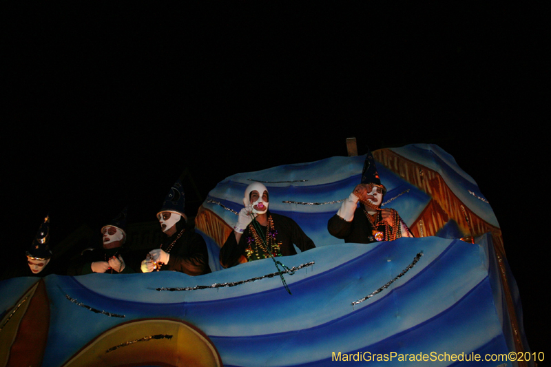 Mystic-Krewe-of-Druids-2010-presents-Druid-Holes-5694
