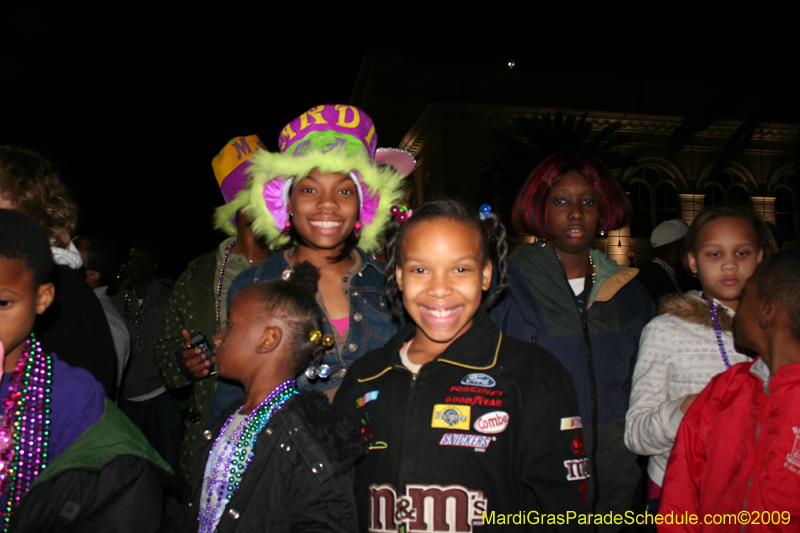 Krewe-of-Endymion-2009-presents-Tales-of-Sleep-and-Dreams-Mardi-Gras-New-Orleans-Super-Krewe-1014