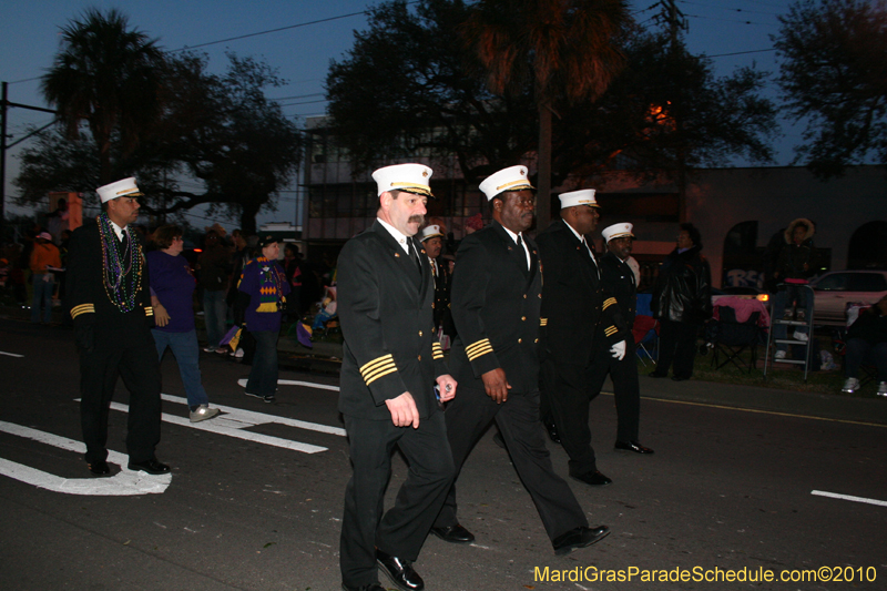 Krewe-of-Endymion-2010-Mardi-Gras-New-Orleans-8148