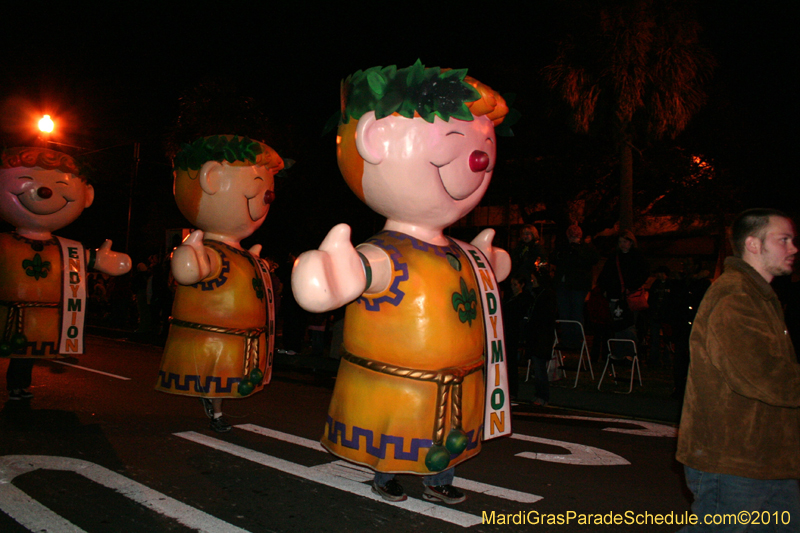 Krewe-of-Endymion-2010-Mardi-Gras-New-Orleans-8165