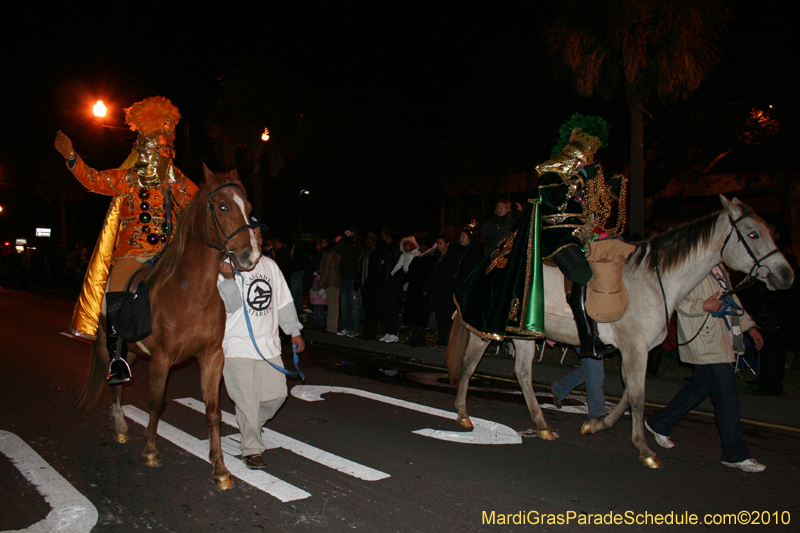 Krewe-of-Endymion-2010-Mardi-Gras-New-Orleans-8180