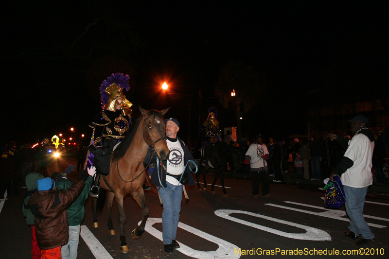 Krewe-of-Endymion-2010-Mardi-Gras-New-Orleans-8181