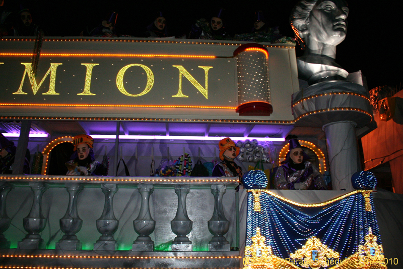 Krewe-of-Endymion-2010-Mardi-Gras-New-Orleans-8189