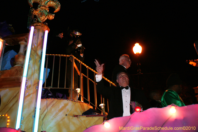 Krewe-of-Endymion-2010-Mardi-Gras-New-Orleans-8207