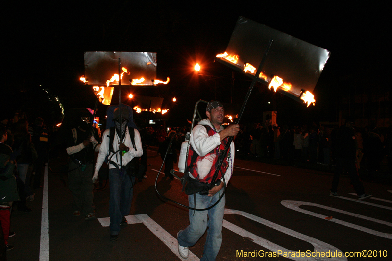 Krewe-of-Endymion-2010-Mardi-Gras-New-Orleans-8267