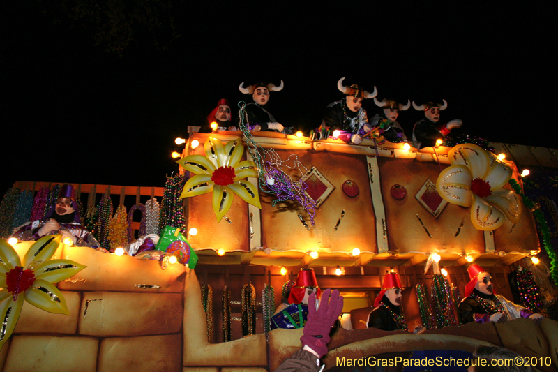 Krewe-of-Endymion-2010-Mardi-Gras-New-Orleans-8466
