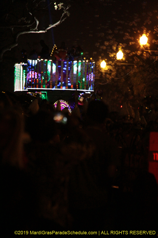 Krewe-of-Endymion-2019-007410