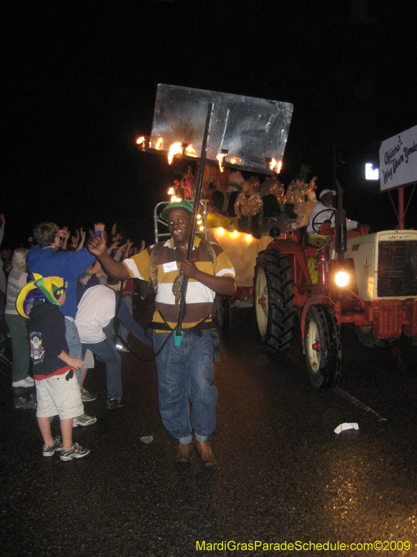 Krewe-of-Eve-2009-Mardi-Gras-Mandeville-Louisiana-0328