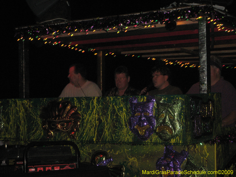 Krewe-of-Eve-2009-Mardi-Gras-Mandeville-Louisiana-0409