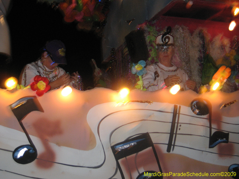 Krewe-of-Eve-2009-Mardi-Gras-Mandeville-Louisiana-0413