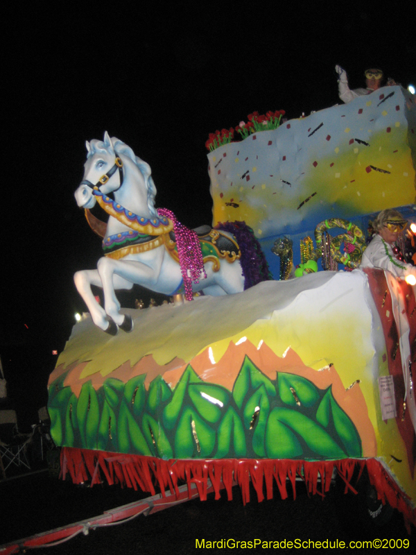 Krewe-of-Eve-2009-Mardi-Gras-Mandeville-Louisiana-0414